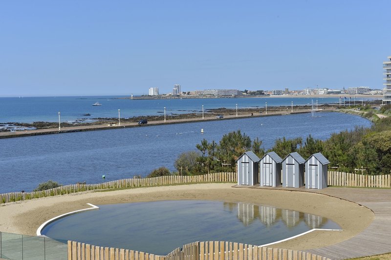 Côte Ouest ThalassoundSpa Les Sables d'Olonne - MGallery by Sofitel in Les Sables-d'Olonne, Nantes Terasse