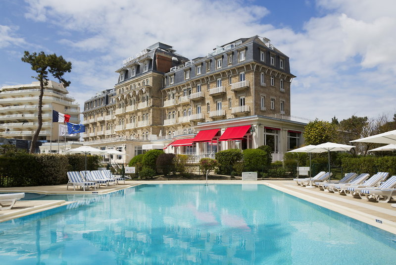 Hôtel Barrière Le Royal La Baule in La Baule-Escoublac, Nantes Außenaufnahme