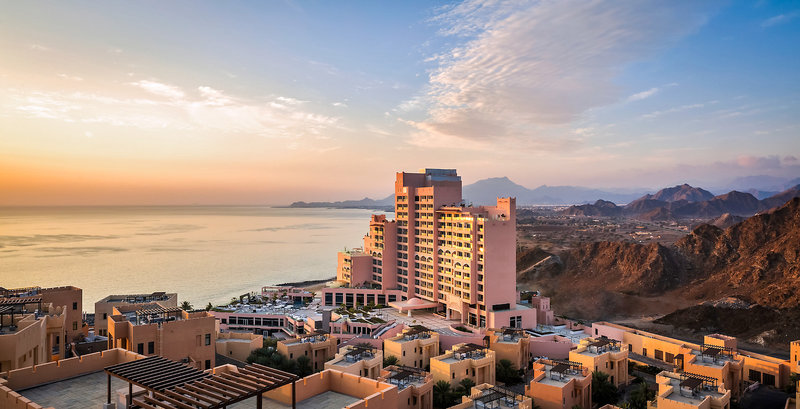 Fairmont Fujairah Beach Resort in Dibba al-Fudschaira, Dubai Außenaufnahme