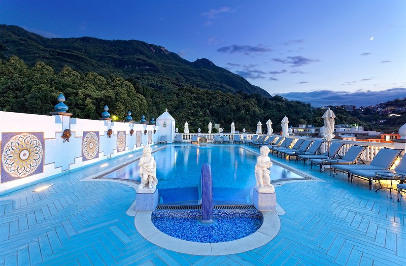 Terme Manzi Hotel & Spa in Casamicciola Terme, Neapel Pool