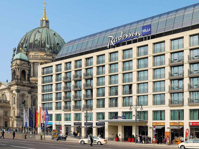 Radisson Blu Berlin in Berlin, Berlin-Tegel (DE) Außenaufnahme