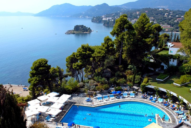 Corfu Holiday Palace in Kanoni, Korfu Pool