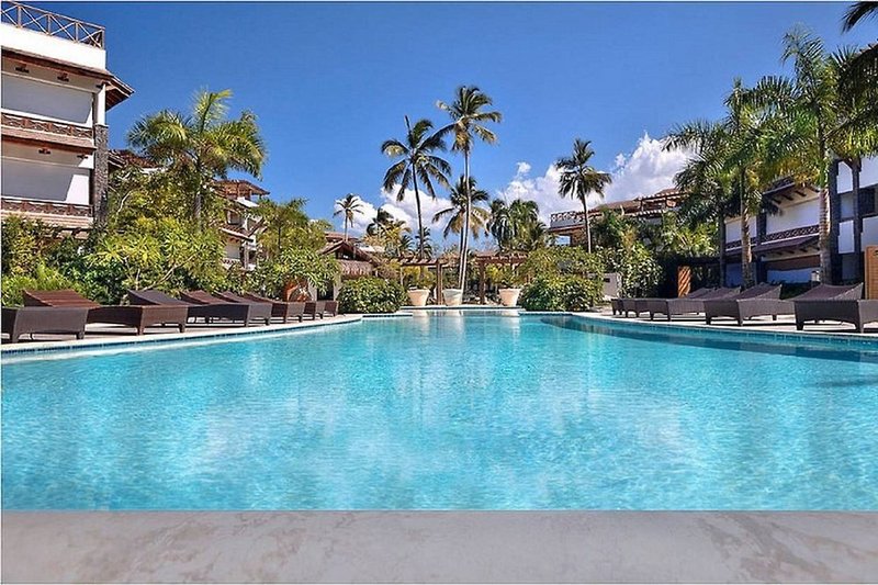 Xeliter Balcones del Atlantico in Las Terrenas, Puerto Plata Pool