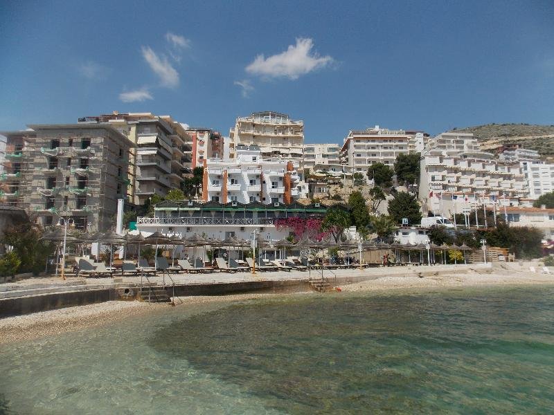 Hotel Nertili in Saranda, Korfu Strand