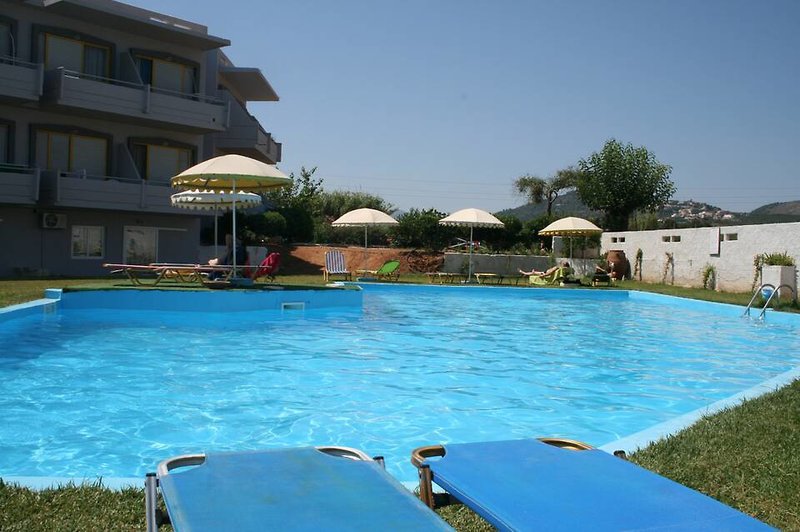 Nereides Hotel in Kolymbari, Chania (Kreta) Pool