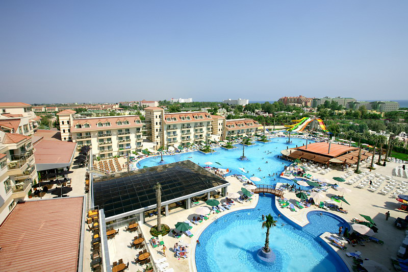 Golden Imperial Resort Hotel in Çolakli, Antalya Außenaufnahme