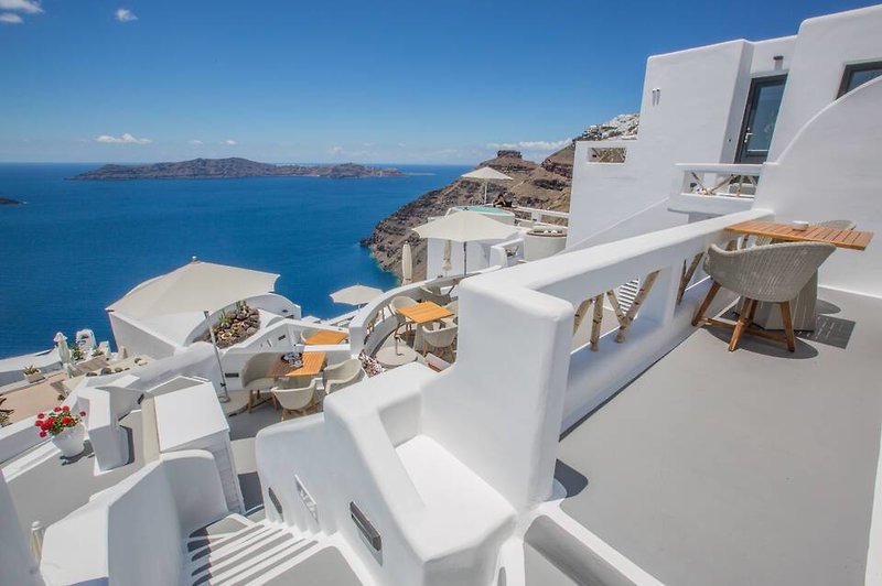 Chic Hotel Santorini in Firostefani, Santorini Terasse