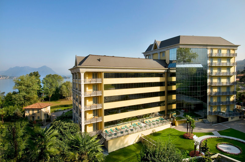 Zacchera Hotels - Residence Carl & Do in Baveno, Mailand (Malpensa) Außenaufnahme