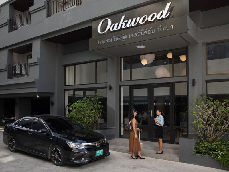 Oakwood Hotel Journeyhub Pattaya in Chon Buri, Bangkok Außenaufnahme