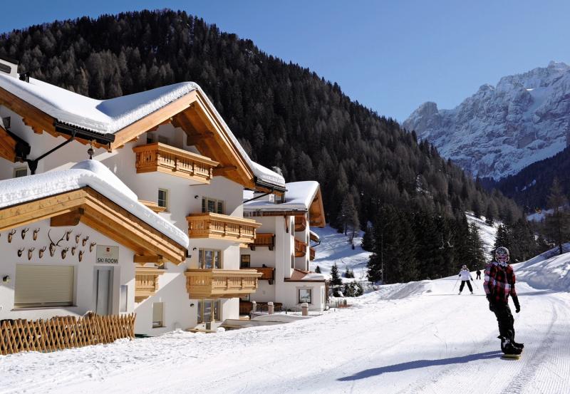 Hotel Somont in Wolkenstein in Gröden, Innsbruck (AT) Terasse