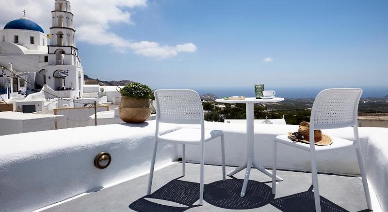 Valsamo Suites in Pyrgos, Santorini Terrasse