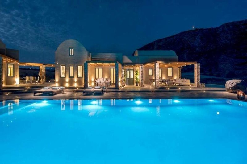 Cellaria Estate in Vlychada, Santorini Pool