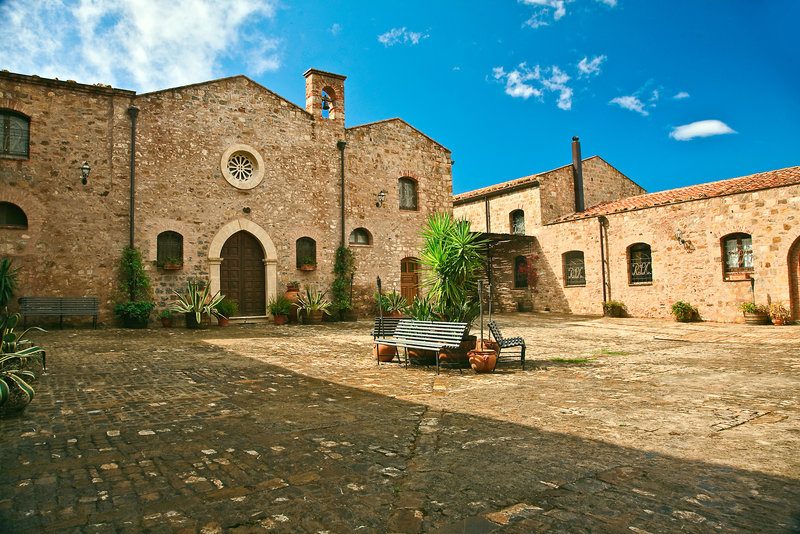 Abbazia Santa Anastasia in Castelbuono, Palermo Außenaufnahme