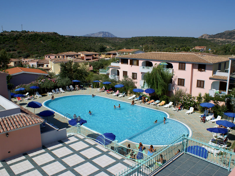 Gli Ontani Hotel Residence in Orosei, Olbia,Sardinien Pool