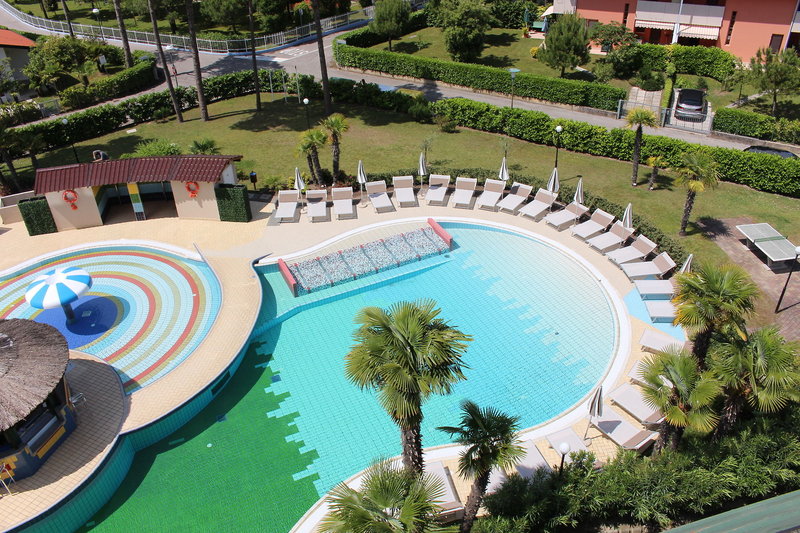 Mediterranee Family Hotel & SPA in Bibione, Venedig Pool