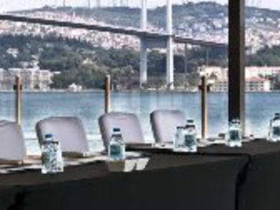 Radisson Blu Bosphorus Hotel in Istanbul, Istanbul-Sabiha Gokcen Terasse